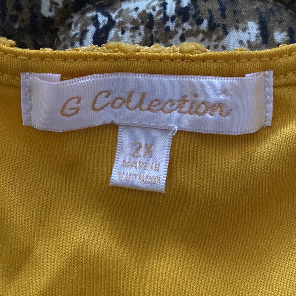 Lace Top - Picture 4 of 6